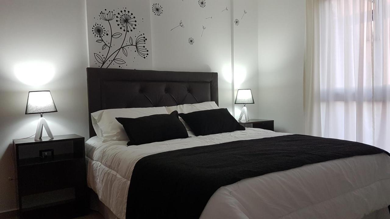 Departamento De Catagoria M&L Lejlighed Villa María Eksteriør billede